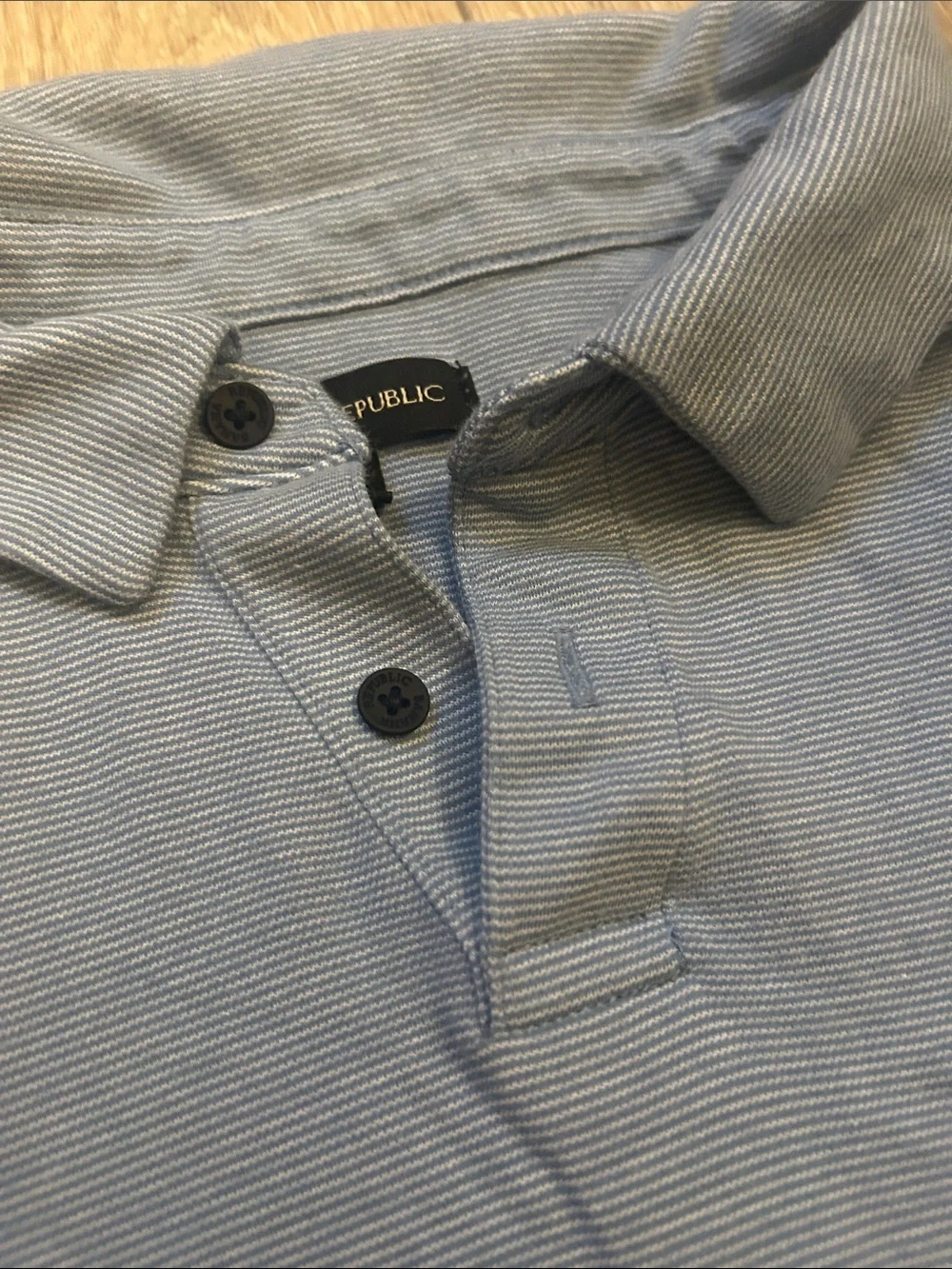 Banana Republic Men's Light Blue Polo Shirt